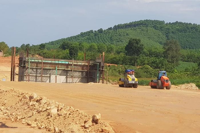 Quảng Bình quyết tâm hoàn thành GPMB dự án cao tốc trong tháng 2