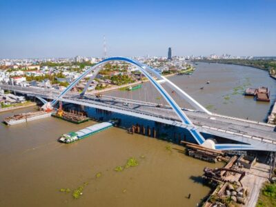 thông xe cầu Trần Hoàng Na trước ngày 30-4