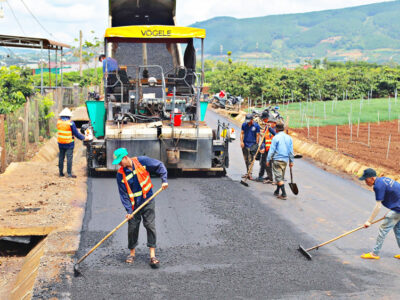 Quyết liệt đẩy nhanh tiến độ thực hiện kế hoạch đầu tư công